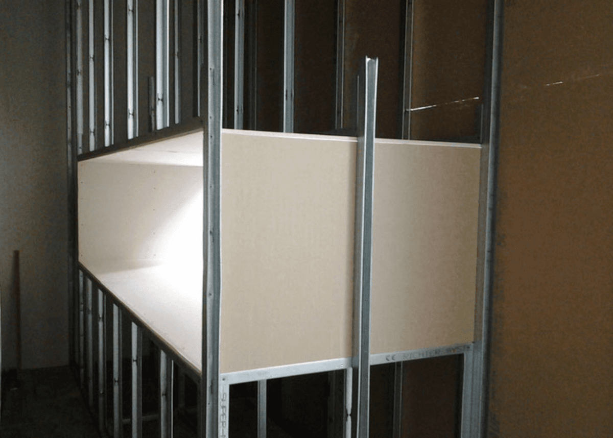 Bau einer Schaufenster-Konstruktion - Bild 2